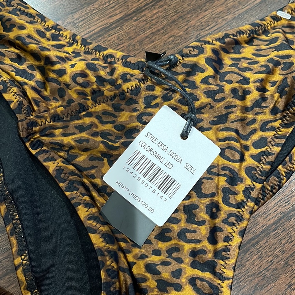 Kendall + Kylie Leopard bikini - Picture 9 of 9